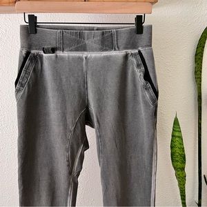 Skin grey wash leggings